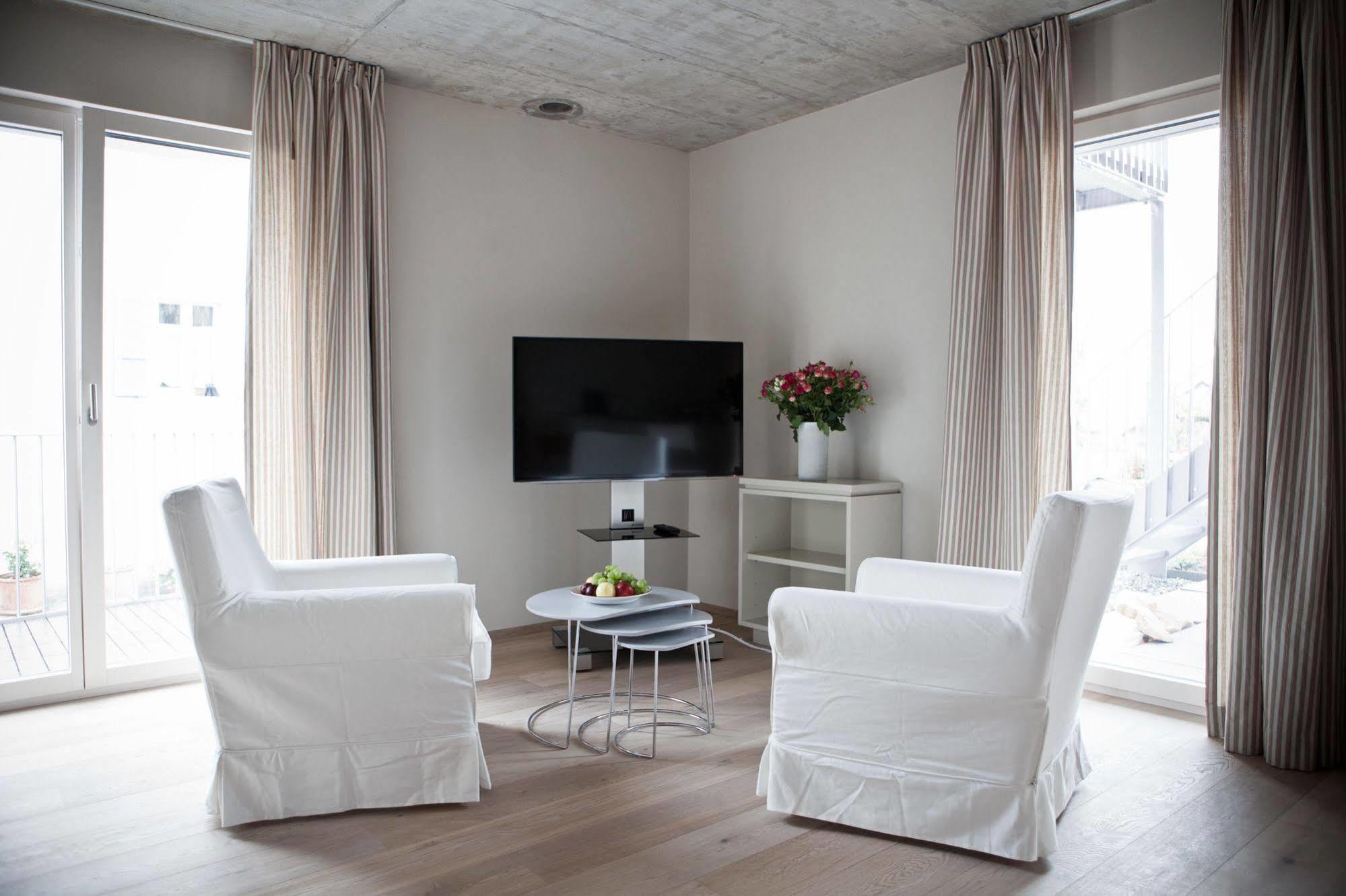 Le Coq Chantant Studios D'Hotes & Boutique Hotel St-Livres Saint-Livres ภายนอก รูปภาพ
